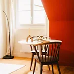 Casa Naranja — Bulle De Repit Tendance Апартаменты *