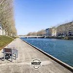 Casa Naranja — Bulle De Repit Tendance *